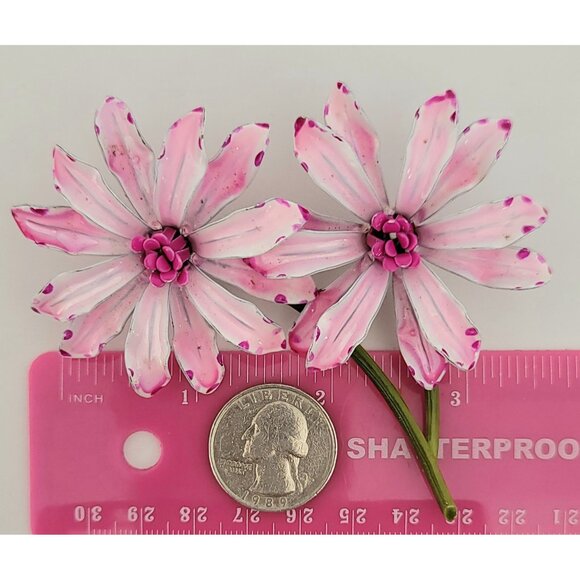 Double Pink Flower Brooch, Pin M197 - Picture 4 of 5